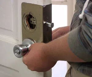 Loyal Locksmith Store  Phoenix, AZ 602-687-4459 - locksmith-12